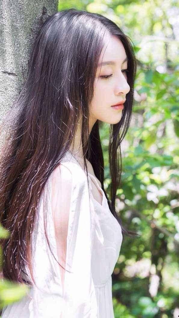 娱乐圈吃瓜背景图女生